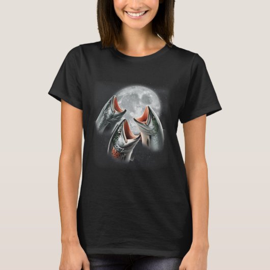 3サケの魚が月のサケの魚で吠えおもしろいる Tシャツ (正面)