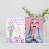 3スクープのおもしろいアイスクリーム誕生日写真 招待状 (スタンド正面)