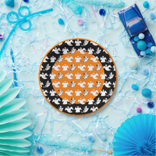 3スタイル飛んでいる幽霊たちオンハロウィンカラー ペーパープレート (パーティー)