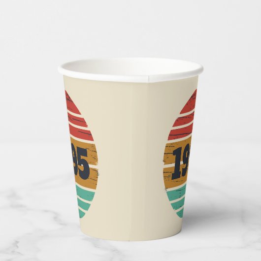 3パーソナライズされたヴィンテージ30歳の誕生日パーティー 紙コップ (右)