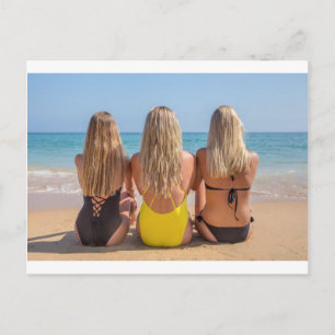 3ブロンドオランダ女の子のビーチに座る.JPG ポストカード
