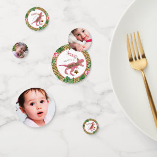 3レックス恐竜3回目の誕生日パーティー写真 コンフェッティ