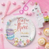 3人でお茶を、3回目のお茶の誕生日 ペーパープレート (パーティー)