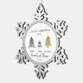 3人のバビーズファミリー初めてのクリスマス パーソナライズされた スノーフレークピューターオーナメント (右)