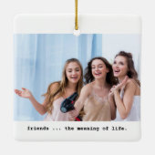 3人の友達が永遠に写真ミニマル主義者 セラミックオーナメント (裏面)