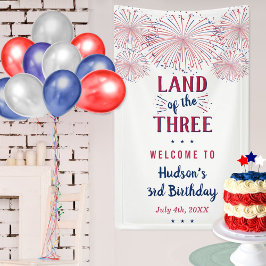 3人の土地だ!7月3日の4日パーティー 横断幕