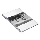 3人の女の子と猫のスパイラルフォトノートブック ノートブック (右側)