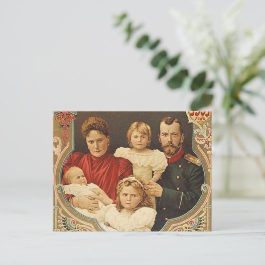 3人の娘を持つロシアのツァルとツァリーナ ポストカード (スタンド正面)