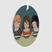 3人の小さな女の子姉妹アットテーブ食べルズスープ オーナメント (正面)