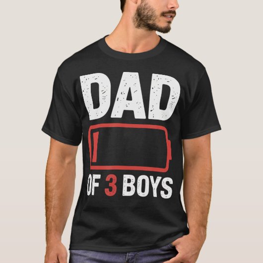 3人の息子のパパはお疲れモード Tシャツ (正面)