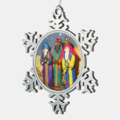 3人の王がクリスマスのベビーに贈り物を運ぶ スノーフレークピューターオーナメント (右)