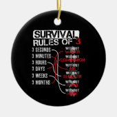 3人の生存ルール – ワイルダネス・クイズ セラミックオーナメント (正面)