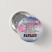 3人は決して信用してはいけない。 缶バッジ (正面&裏面)