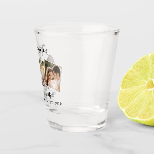 3人写真花婿の商の後を楽しく結婚過ごす ショットグラス (右)