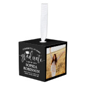 3写真卒業おめでとうモダンブラック キューブオーナメント (正面アングル)