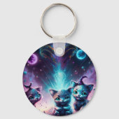 3匹のエイリアンが異世界の環境で生まれた キーホルダー (裏面)