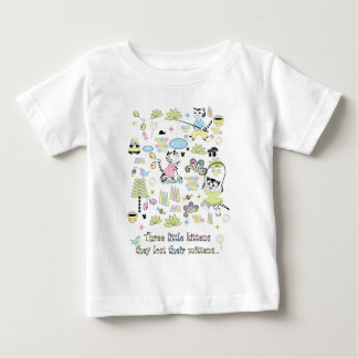 3匹の小さい子ネコのTシャツ ベビーTシャツ