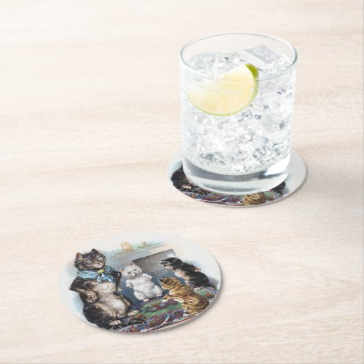 3匹の小さな子猫と母のルイス・ワイン ラウンドペーパーコースター (インサイチュ)
