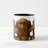 3匹の木猿の切り分けること ツートーンマグカップ (中央)