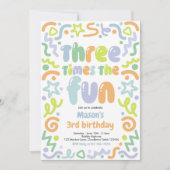 3回目の楽しみ クラッカー バルーン 3歳の誕生日 招待状 (正面)