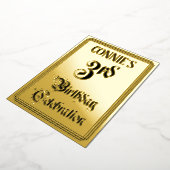 3回目の誕生日パーティー—エレガントスクリプト+名前をカスタムする 箔招待状 (回転した状態)