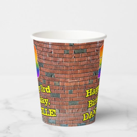 3回目の誕生日：おもしろいグラフィティインスパイアレインボー3 紙コップ (右)