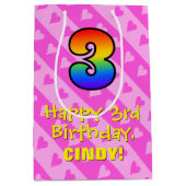 3回目の誕生日：おもしろいピンクストライプハート&レインボー3 ミディアムペーパーバッグ (正面)
