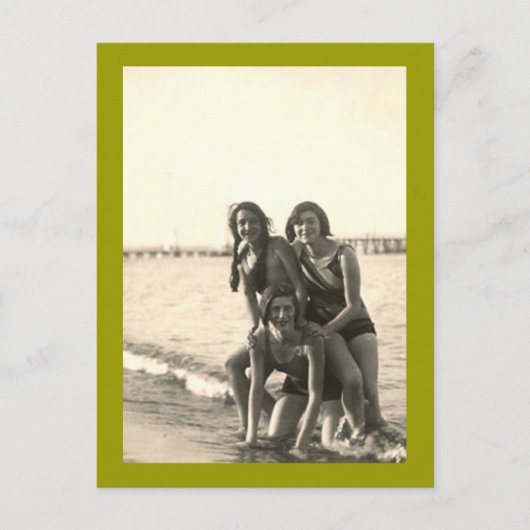 3女の子オンザビーチ ポストカード (正面)