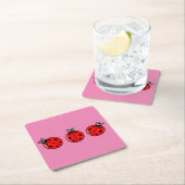 3小さなラディバグ – 紙コースター (インサイチュ)