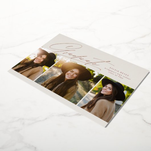 3年写真シンプルバラ金ゴールド卒業 箔招待状 (回転した状態)