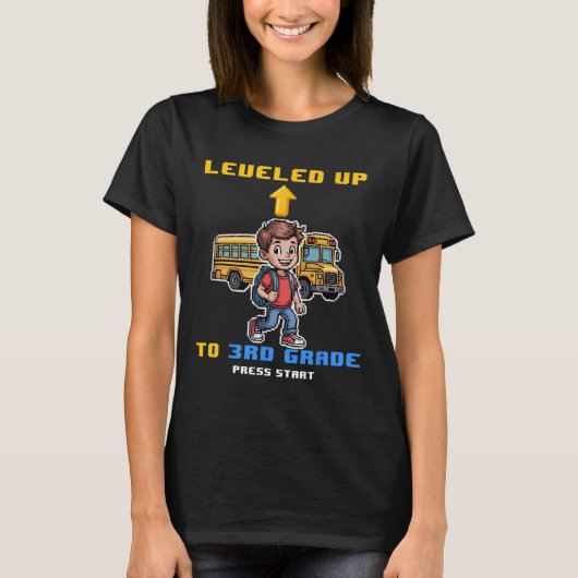 3年生になるよ クールなゲーマー男子 Tシャツ (正面)
