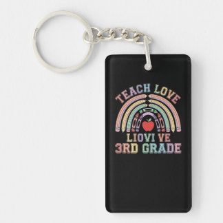 3年生の先生IDバッジ Teach Love キーホルダー