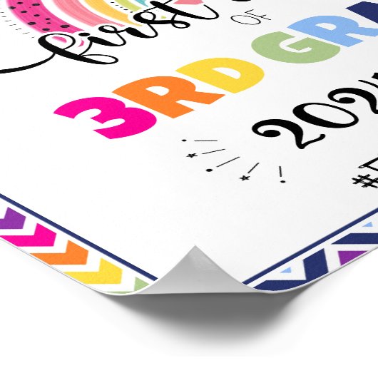 3年生の写真立て柱の看板の最初の日 ポスター (角)