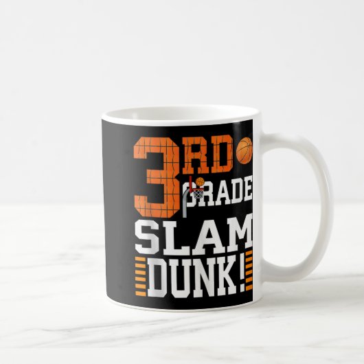 3年生の子供たち最初の日スラムDunk Baske コーヒーマグカップ (右)