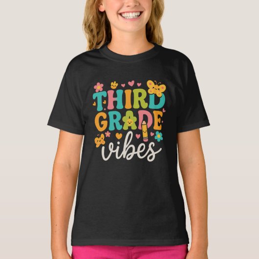 3年生の雰囲気 – かわいい新学期 Tシャツ (正面)