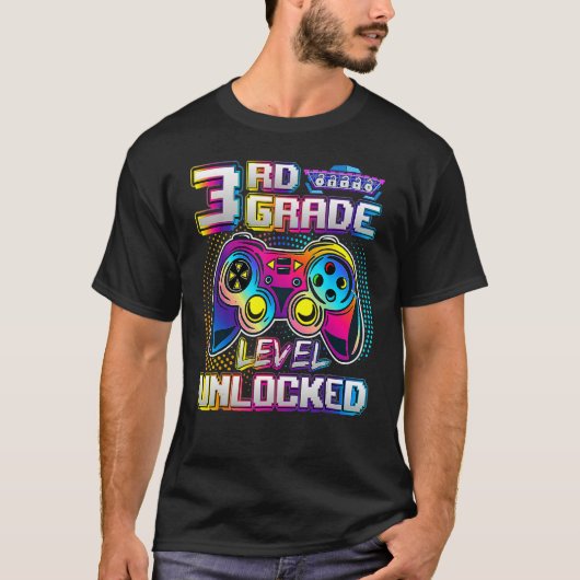 3年生クールレベルのロック解除された新学期ゲーマー Tシャツ (正面)