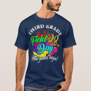 3年生フィールド日2022ゲームを開始する子供 Tシャツ