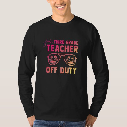 3年生先生勤務時間外Ap学校の最終日 Tシャツ (正面)