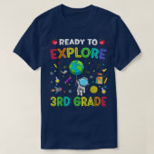3年生新学期宇宙飛行士宇宙Eを探索 Tシャツ (デザイン正面)