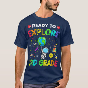 3年生新学期宇宙飛行士宇宙Eを探索 Tシャツ