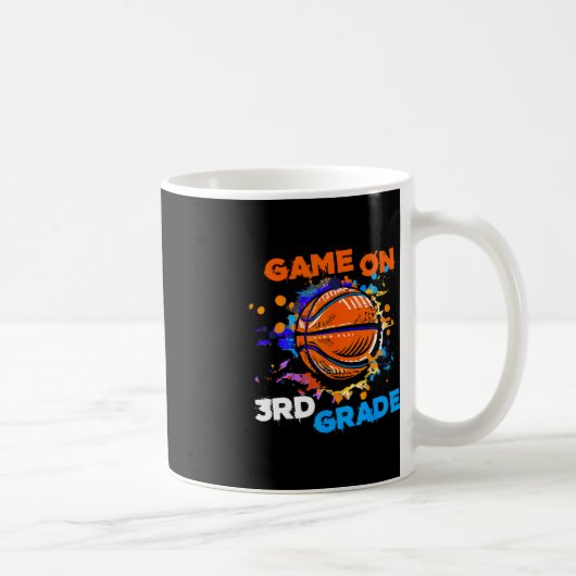 3年生1日目のバスケットボールゲーム コーヒーマグカップ (右)