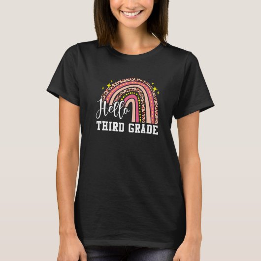 3年生 レインボー ヒョウ柄 バックプリント Tシャツ (正面)