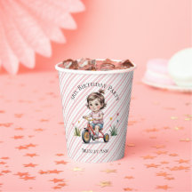 3日三輪車に乗った女の子の誕生日パーティー