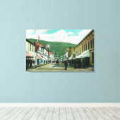 3日目忙しの通りビュー キャンバスプリント (インサイチュ (ウッドフロア))