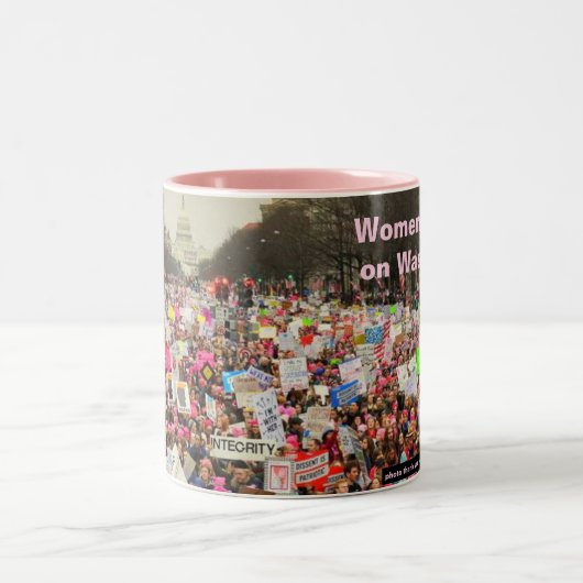 3月の美しいマグからのあなたの朝Joを飲んで下さい- ツートーンマグカップ (中央)