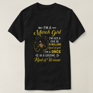 3月誕生日贈り物I'm a Queen Black Women Girl Tシャツ
