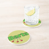 3本の投げ矢が付いている投げ矢 コースター (側面)