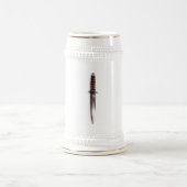 3本の短剣のマグ ビールジョッキ (中央)