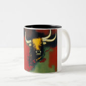 3本の角を持つ牛 ツートーンマグカップ (正面右)