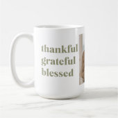 3枚のモダン写真をコラージュ コーヒーマグカップ (左)